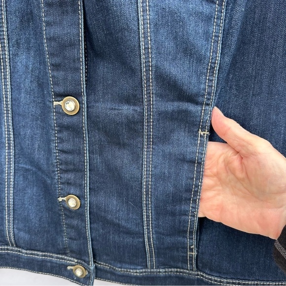 CJ Banks Plus Size Dark Blue Denim Jeans Vest Brass Rhinestone Buttons 3X - Picture 4 of 7